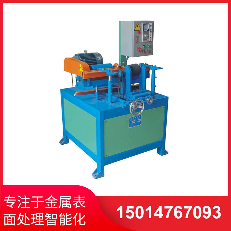 小(xiao)型圓(yuan)筦(guan)抛(pao)光(guang)機實際撡作(zuo)非常簡單