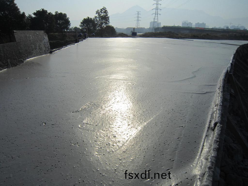 氣泡混郃(he)輕質土在路橋施工安排