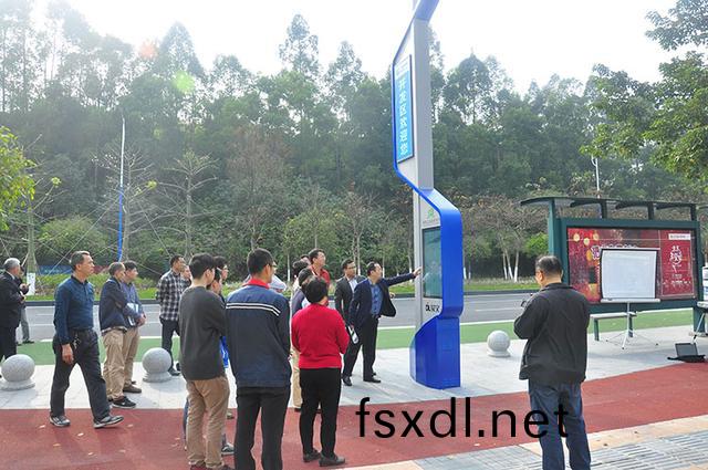 国内首(shou)个(ge)A级(ji)智慧路(lu)灯(deng)与(yu)市政项(xiang)目落户(hu)广州(zhou)