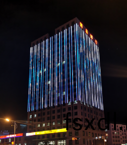 威(wei)海(hai)青岛银行夜(ye)景亮(liang)化